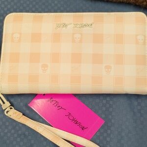 Betsy Johnson Zip Wallet